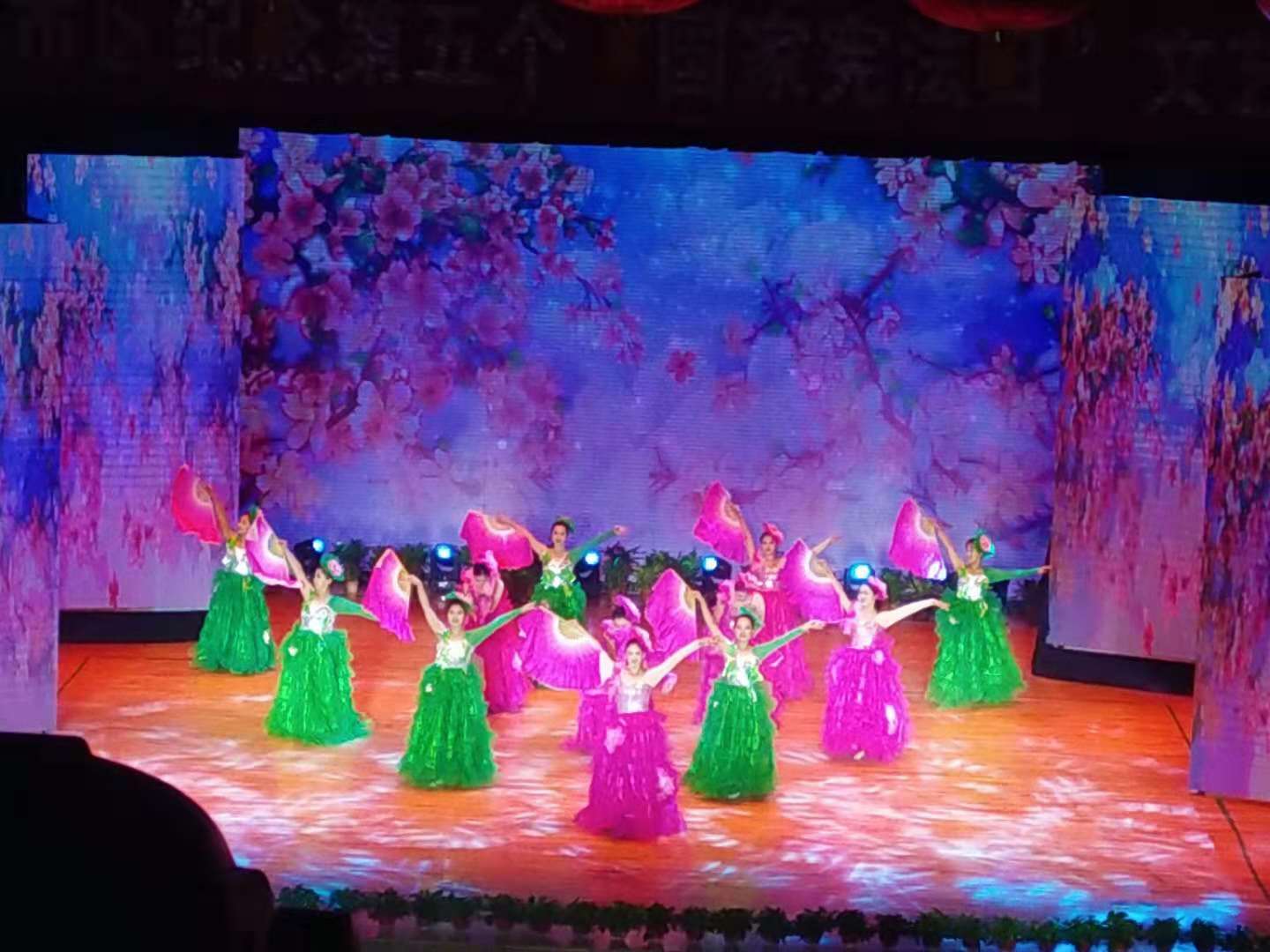 �Ļ�ˇ�g(sh��)��˾�f(xi��)�k�����С��^(q��)�˴�o(j��)���(gu��)�ґ����ա����(hu��)